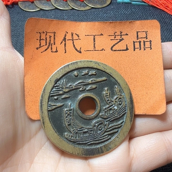 铜辰*?花钱现代工艺品