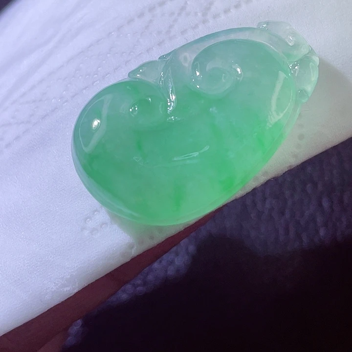 未镶嵌定制翡翠翡翠