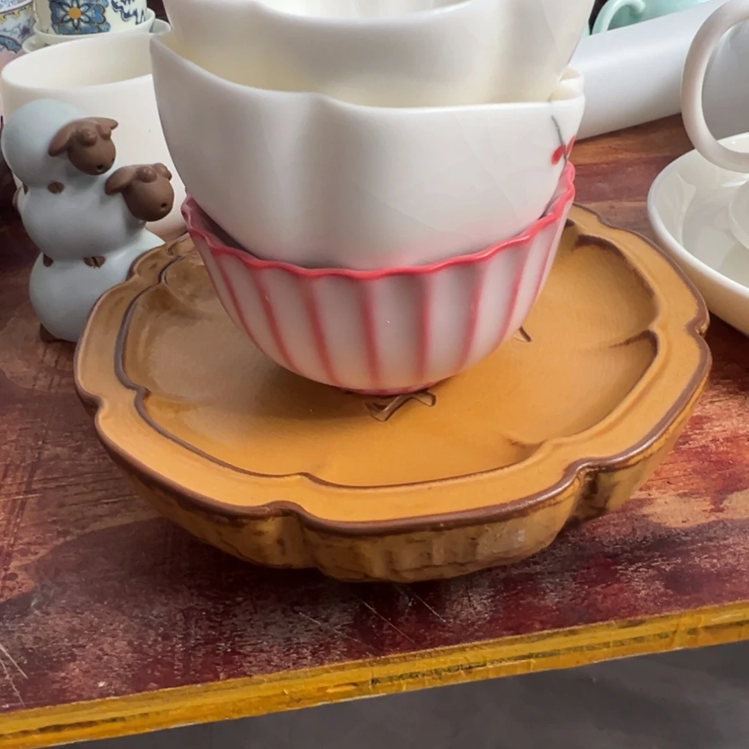 姜****库存茶具部分瑕疵介意勿拍！