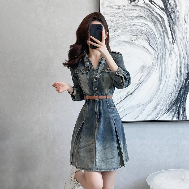 冬季新品后妈裙冬季新品美式复古法式牛仔连衣裙长袖a字裙女秋冬