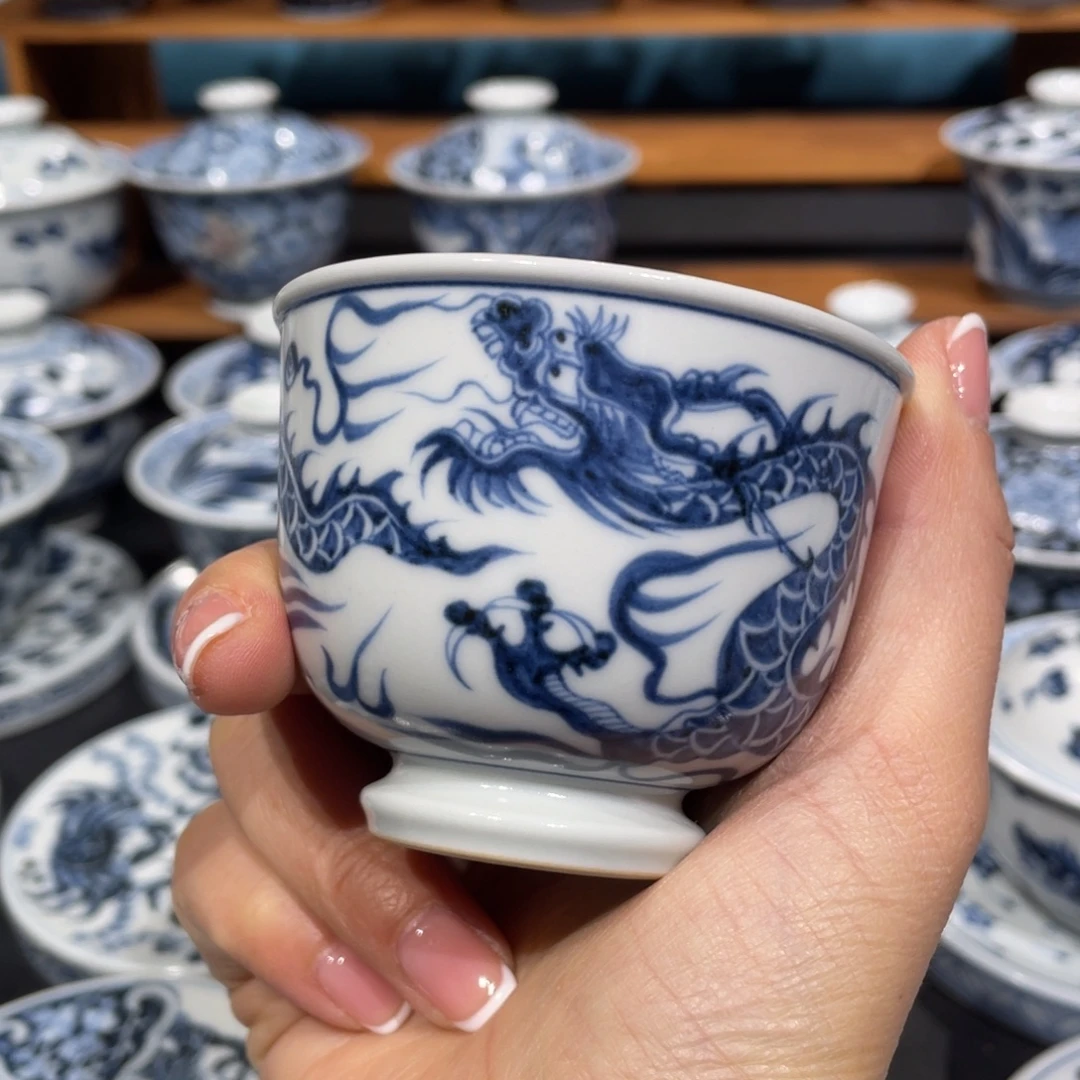 景德镇陶瓷手工手绘