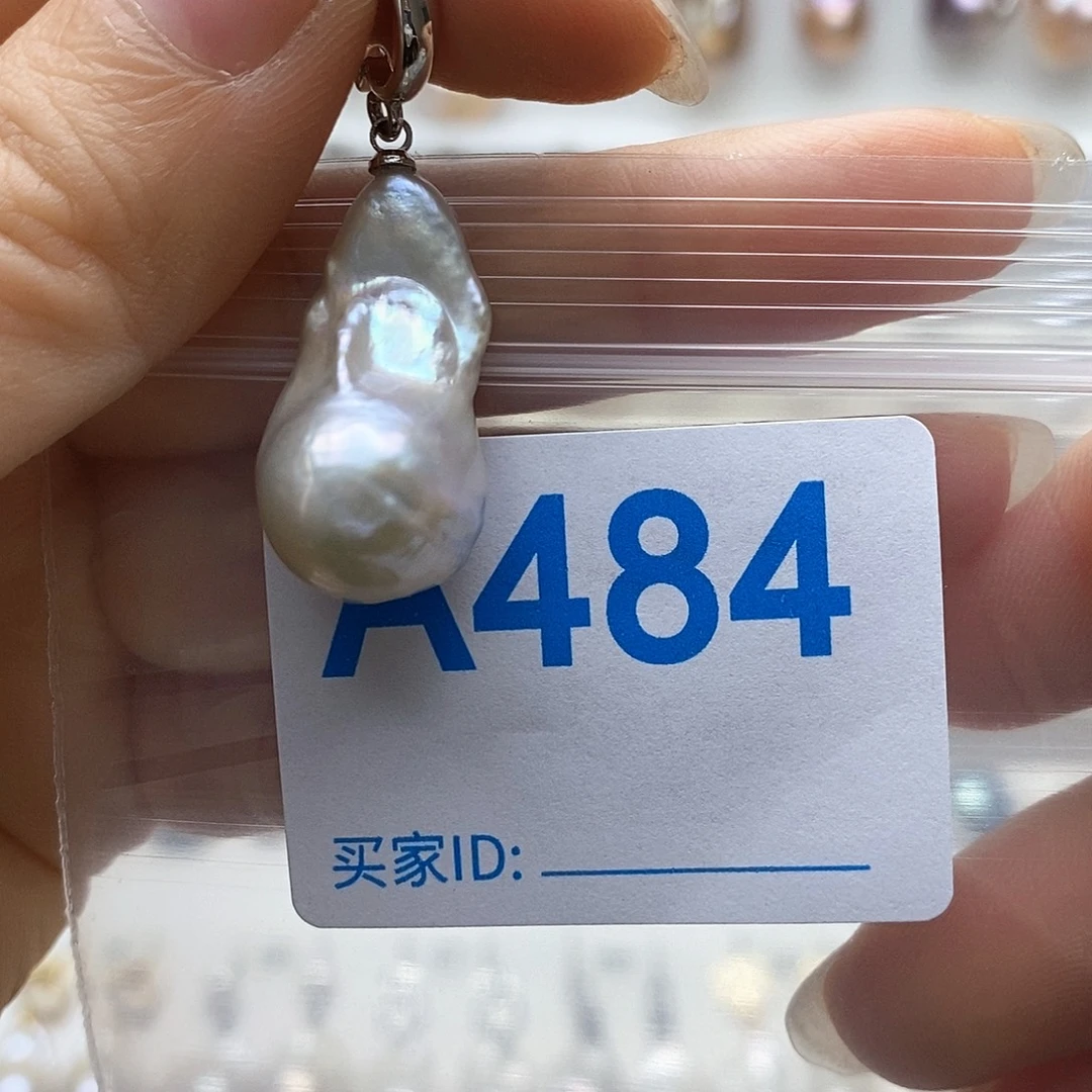 颈饰未镶嵌淡水珍珠