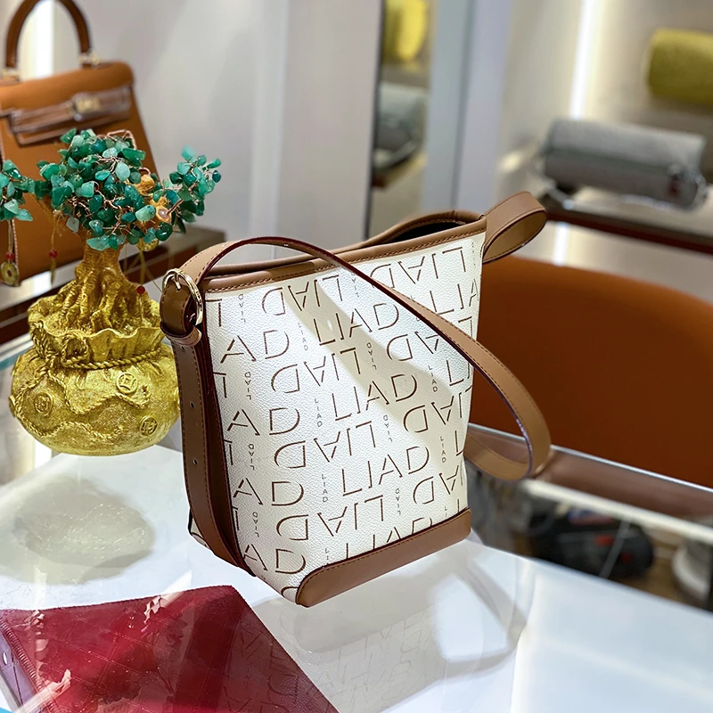 LIANGDUO/利昂多2025春夏潮流时尚欧美手提斜挎女撞色网红女士包