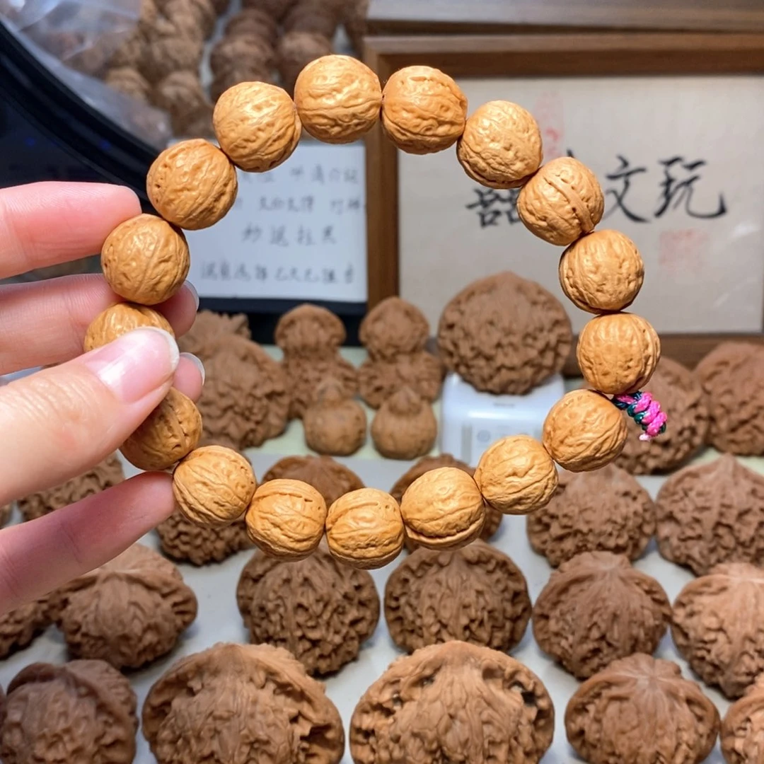 文玩核桃把件手串