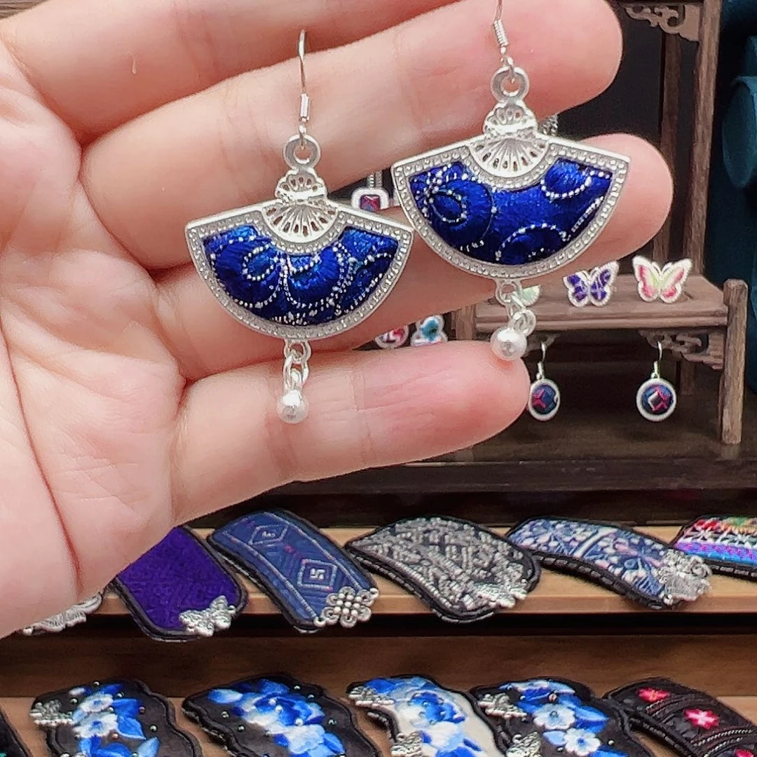 织绣手工刺绣工艺品