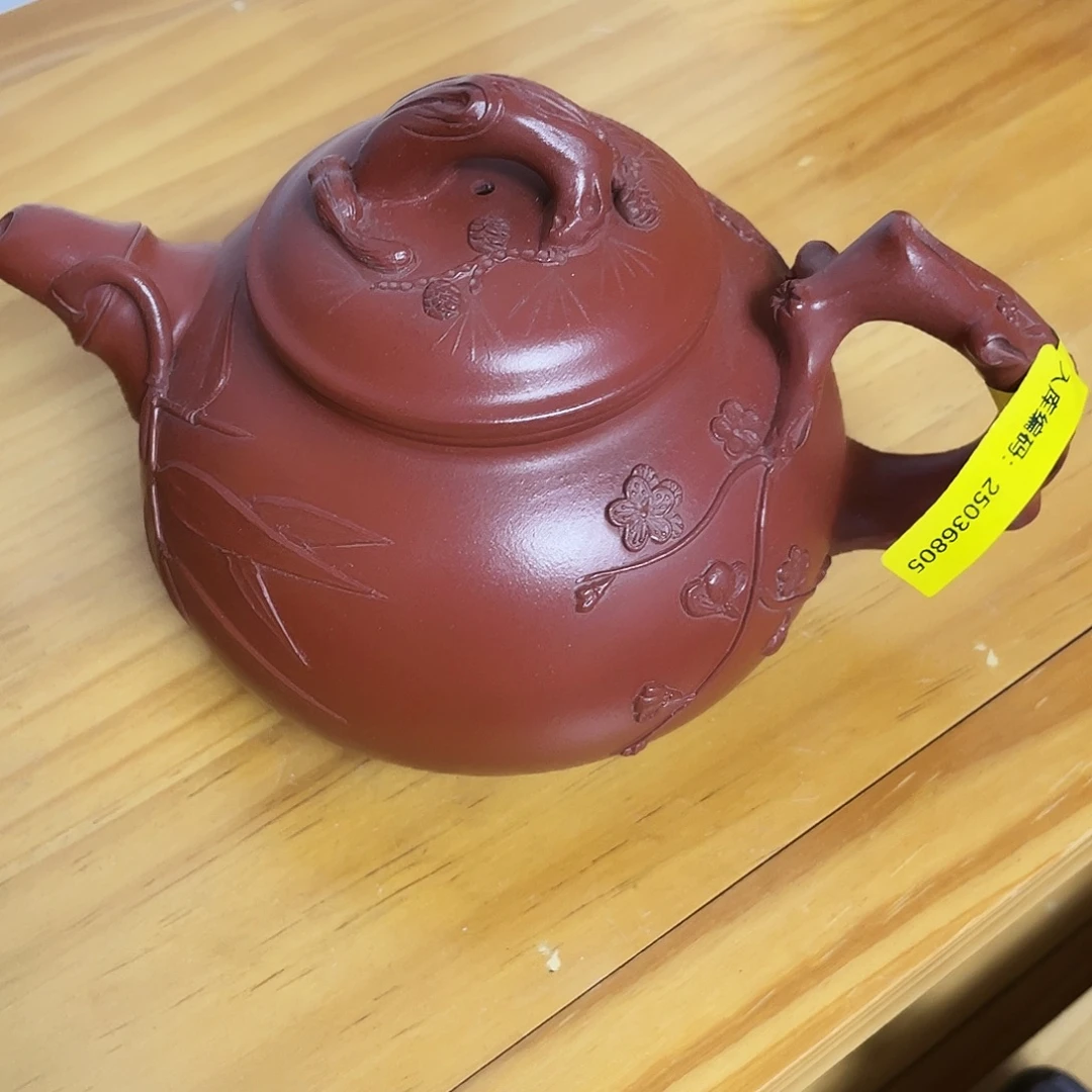 ****哥宜兴紫砂艺术学院