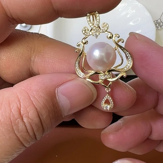 淡水珍珠吊坠(不含链)银S925镶嵌