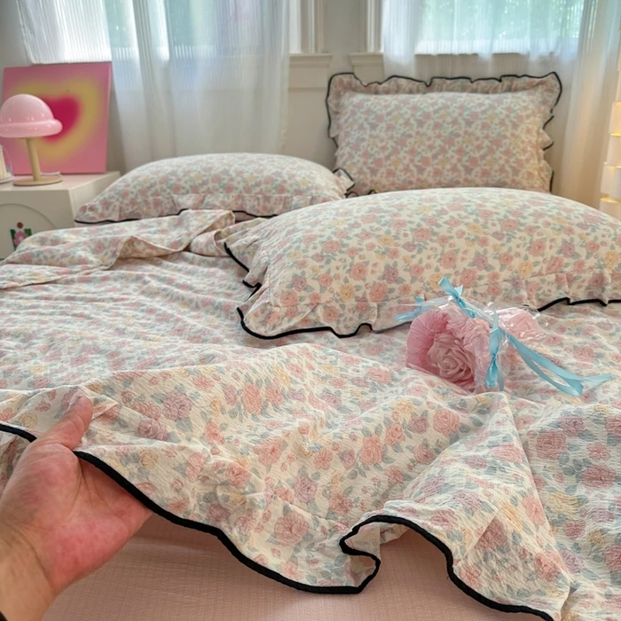 德比尔斯2025新款木棉皱皱纱花边款夏被四件套