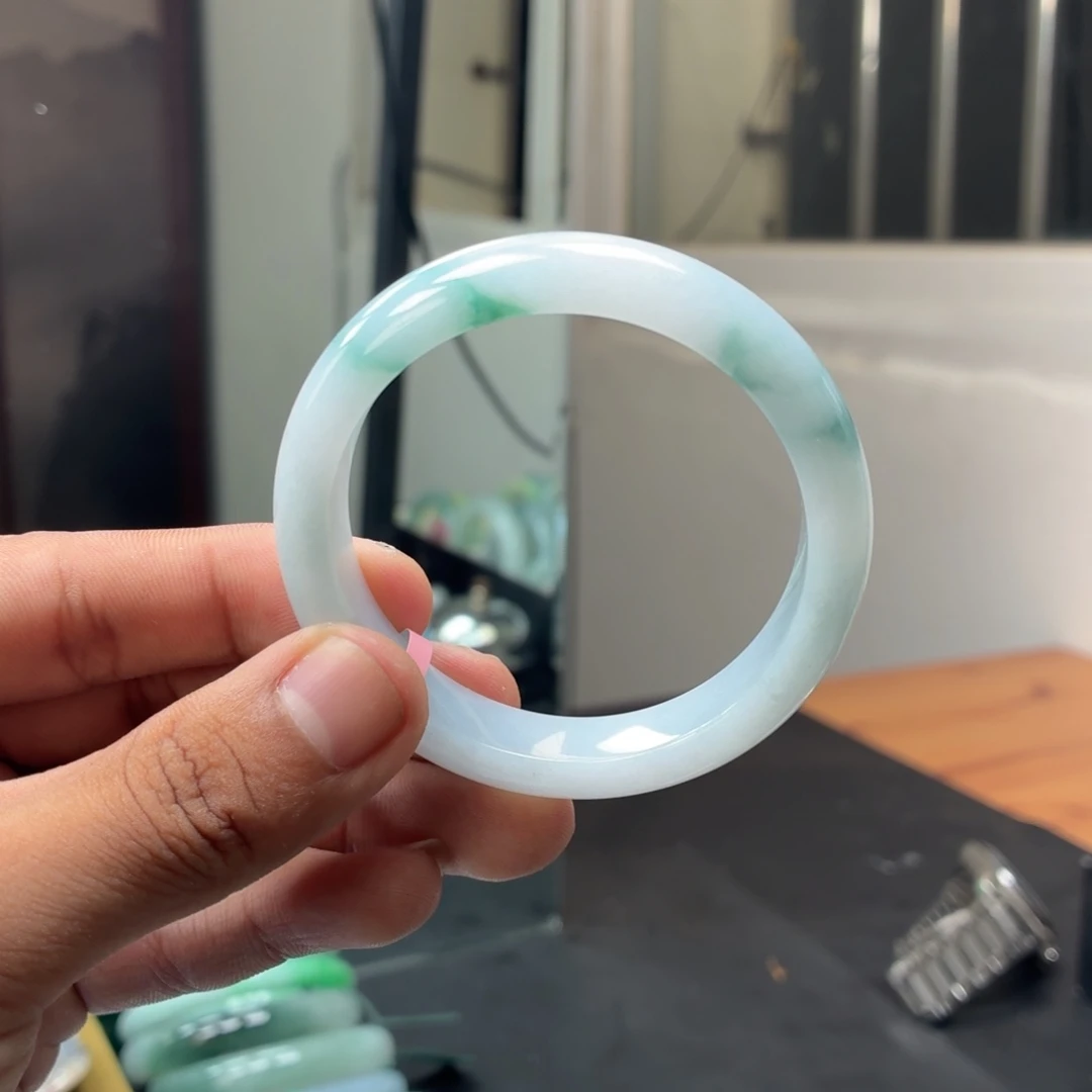 翡翠未镶嵌手镯翡翠15号