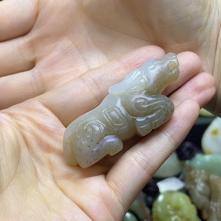 和田玉未镶嵌挂件