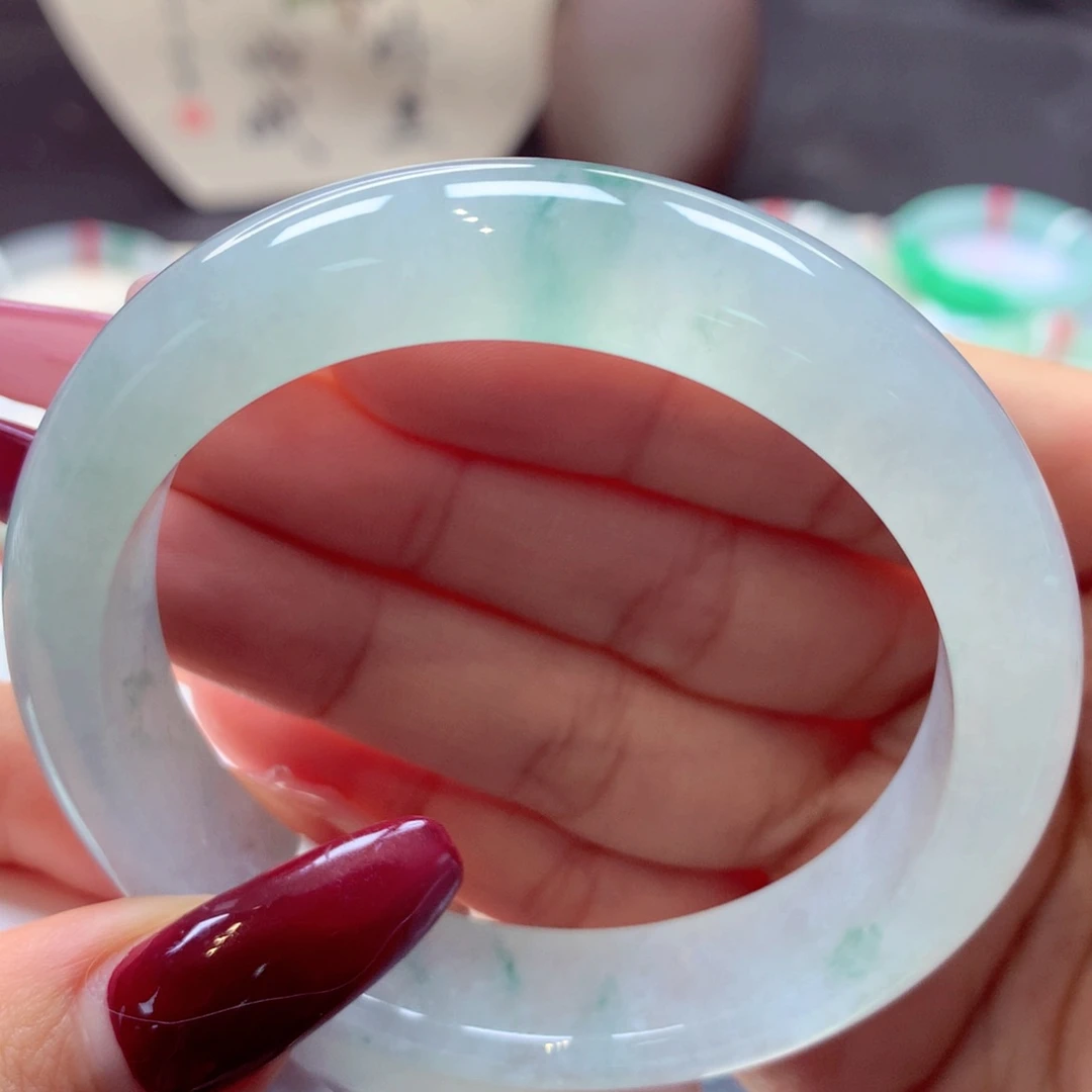 翡翠手镯未镶嵌正圈31号66