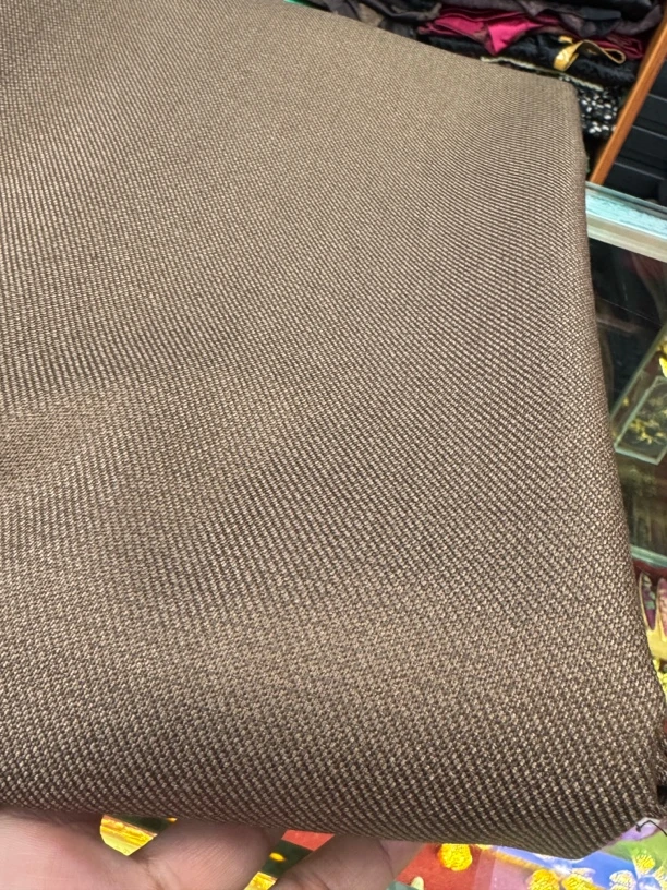 新款贴玛藏装（咖色）