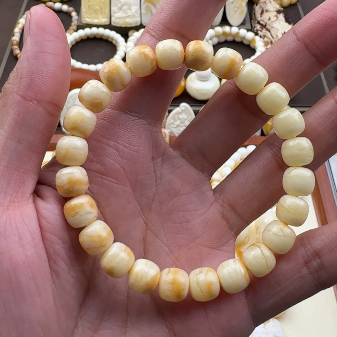 琥珀未镶嵌裸石蜜蜡