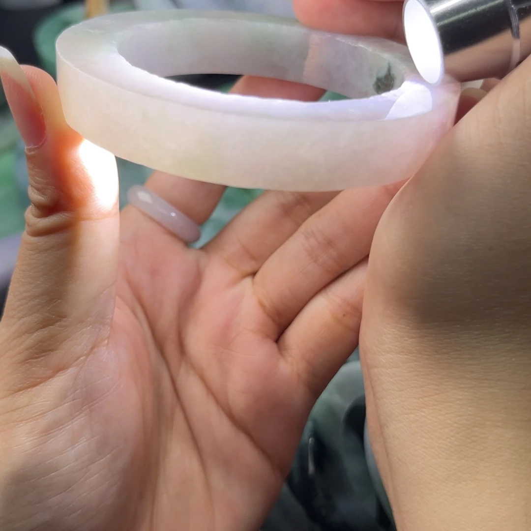 定制翡翠手镯未镶嵌