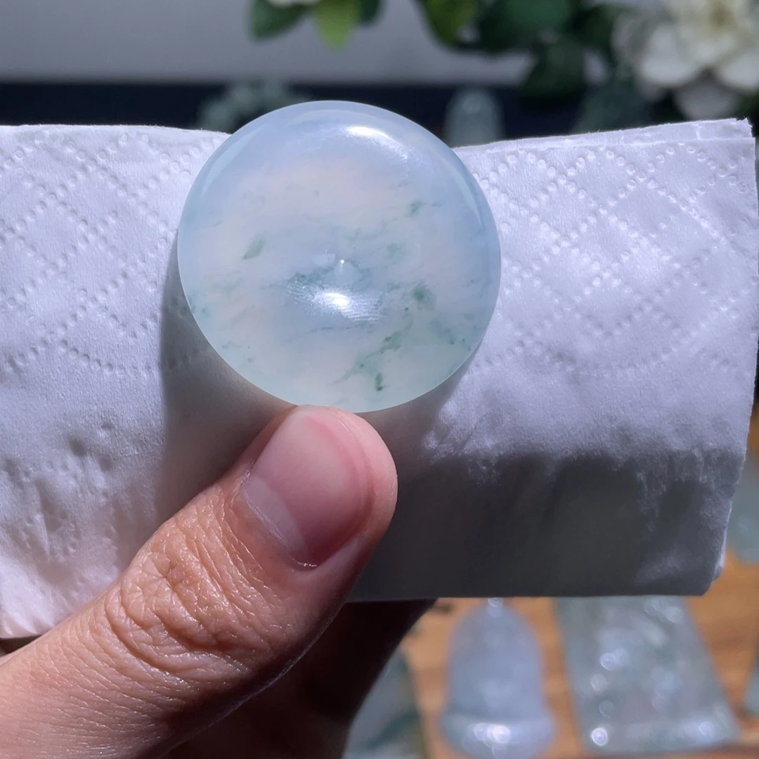 定制翡翠未镶嵌吊坠月入百万