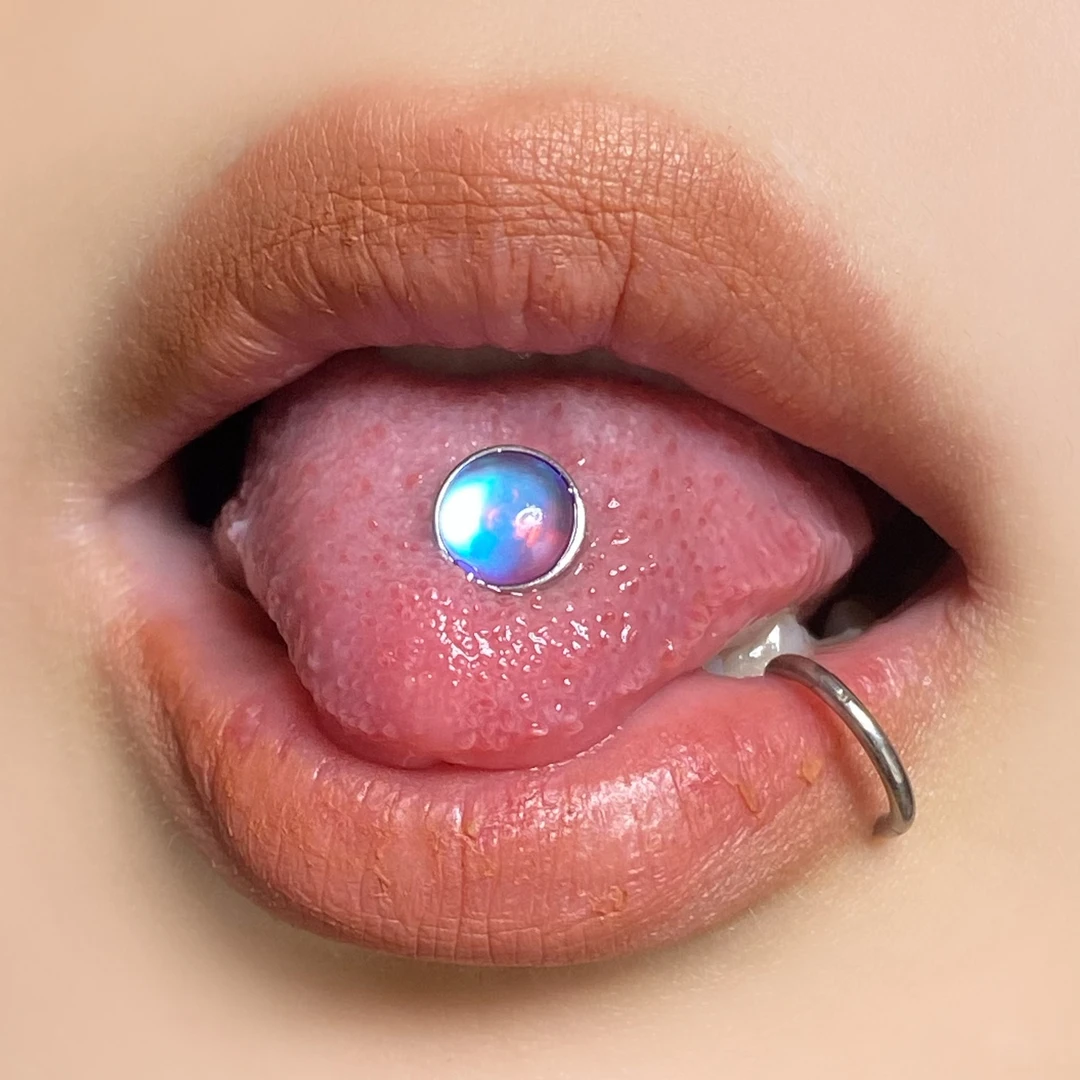 钛钢耳饰 镀膜炫彩磨砂舌钉钛钢外螺旋杆粗1.6少碰酒精个性小众