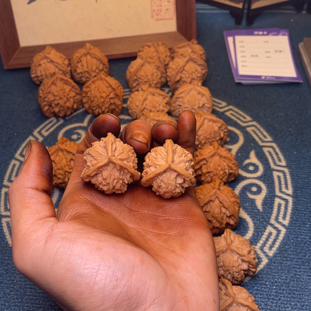 原***生把件文玩核桃盘山35