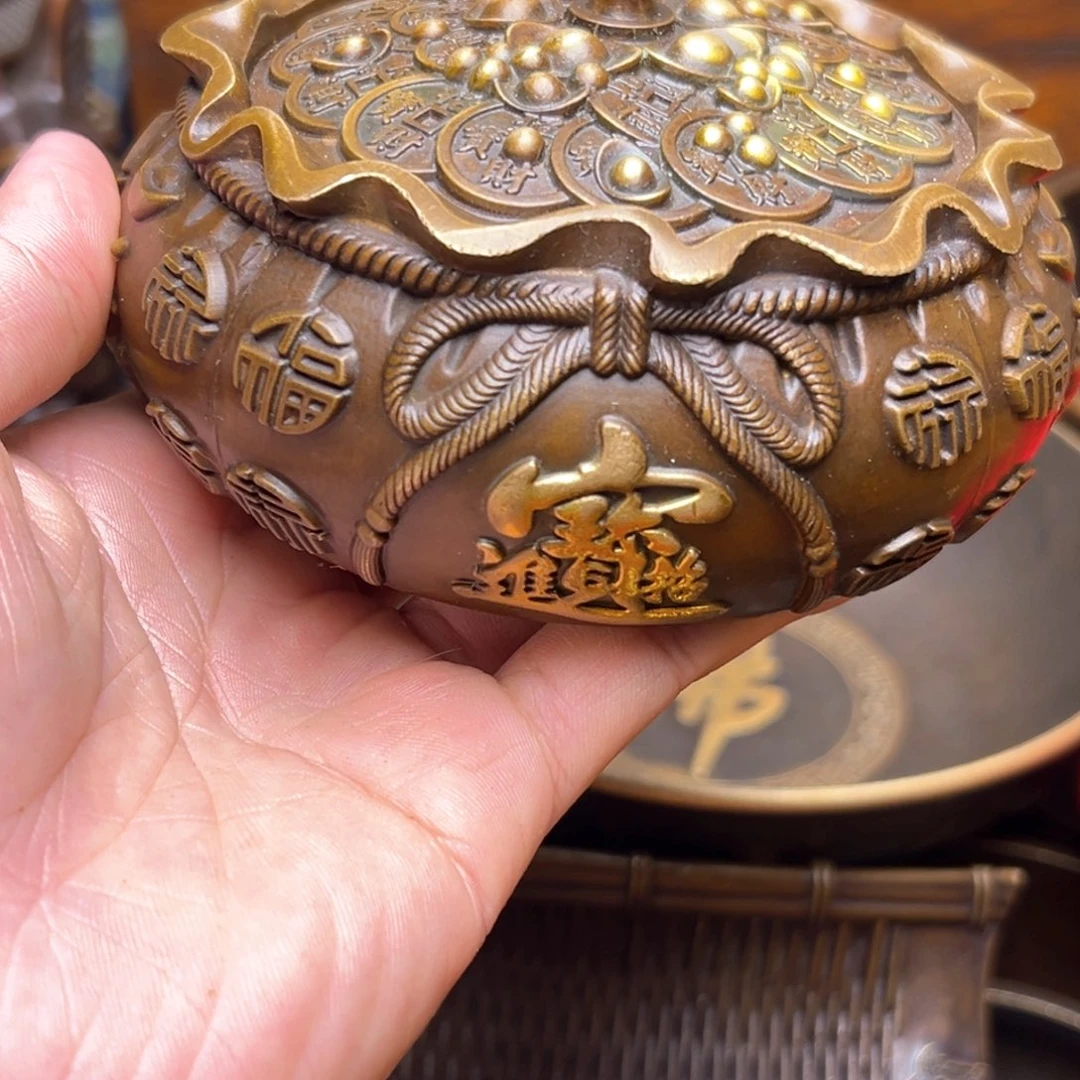 精美铜器点击下单