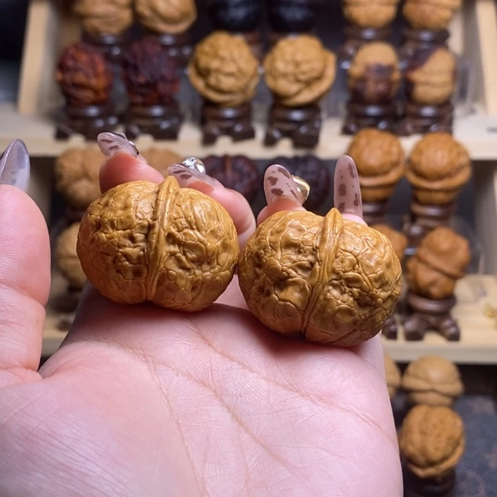 文玩核桃吊坠36玄武元宝Y02