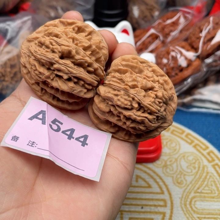 文玩核桃把件核桃