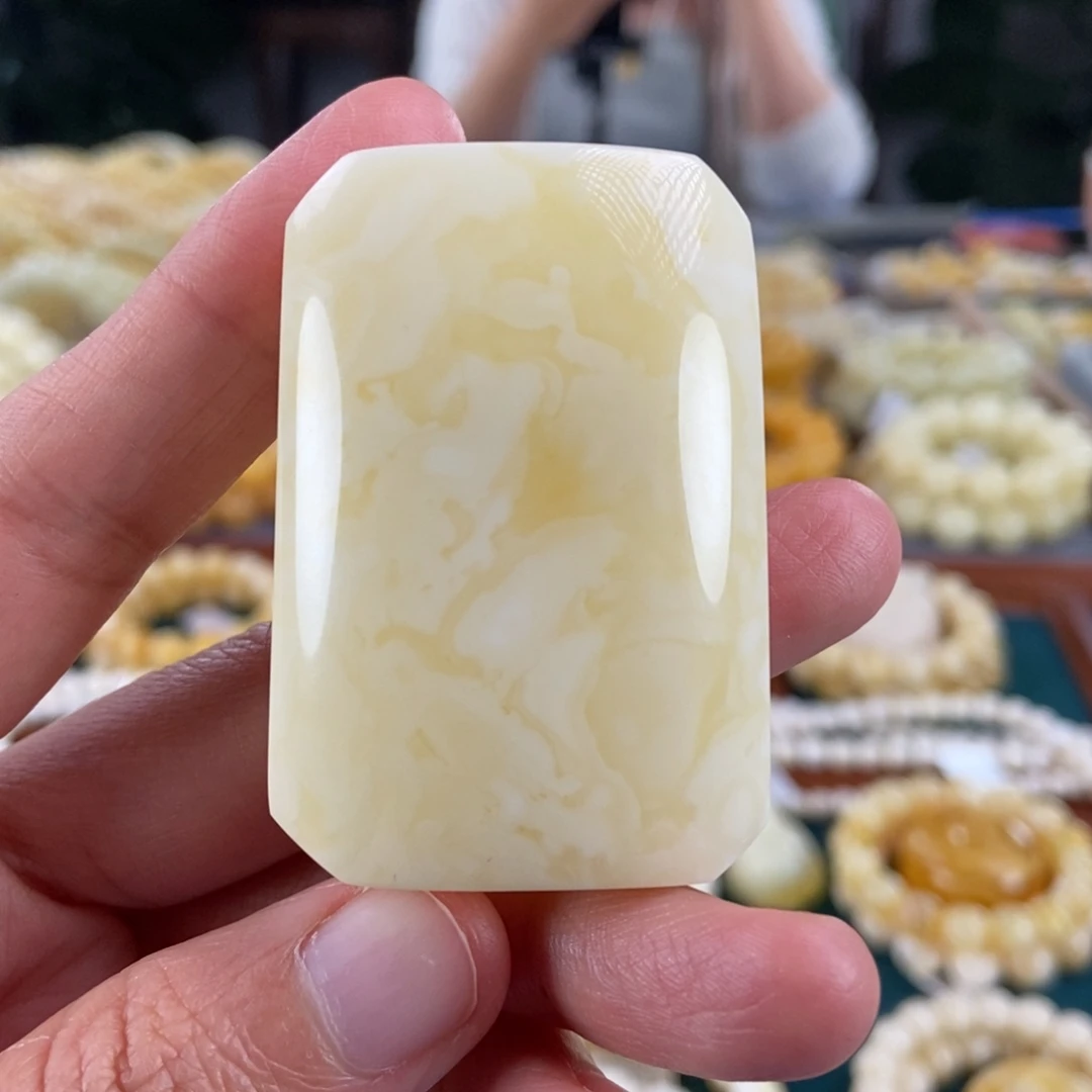 琥珀未镶嵌珠宝奇石26.12白蜡方牌吊坠