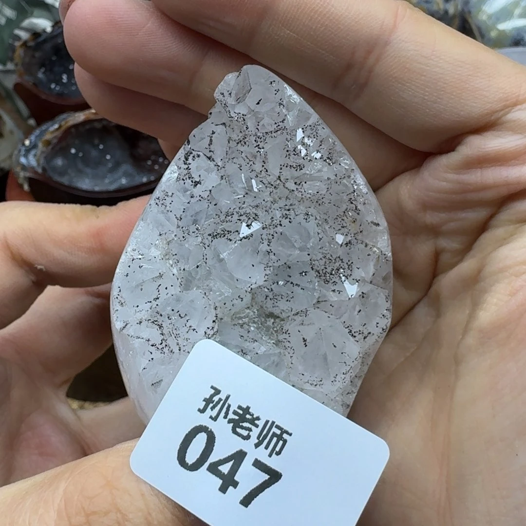 水晶大型摆件（非配饰）未镶嵌