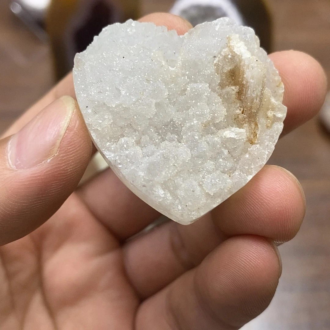 玛瑙/玉髓未镶嵌珠宝奇石