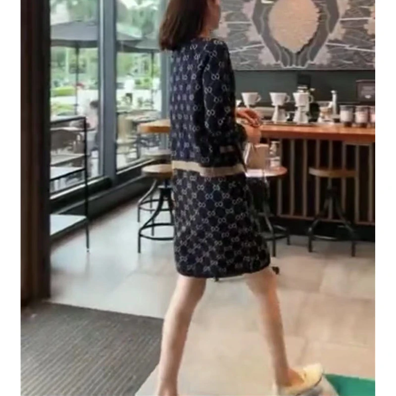 【大爱美依缘】新款时尚短袖中长款连衣裙加长袖开衫外套两件套