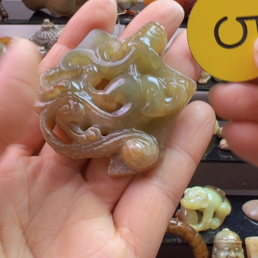 未镶嵌和田玉挂件