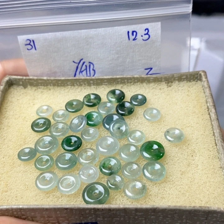 定制翡翠未镶嵌不退