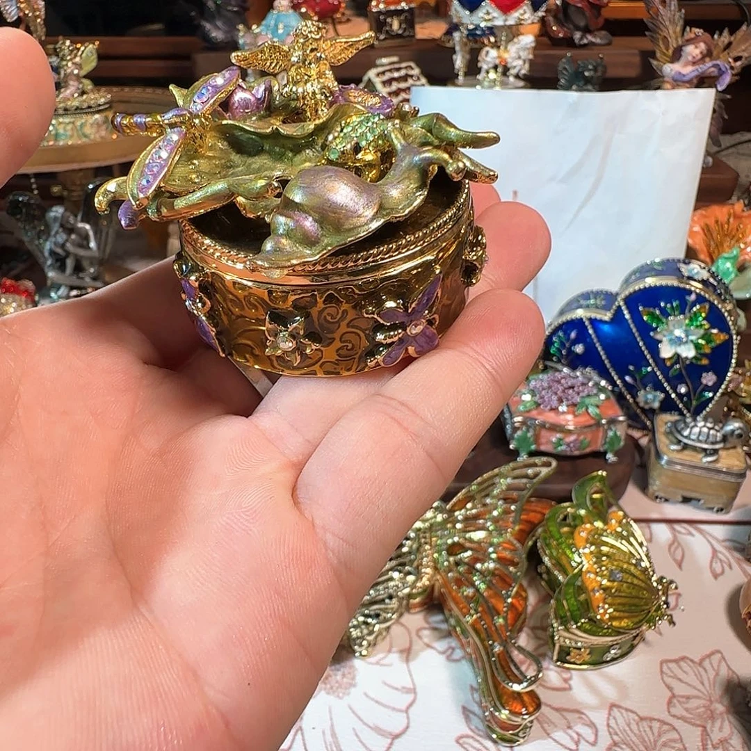 手工制品请勿吹毛求疵