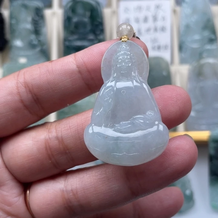 a***k翡翠未镶嵌颈饰观音