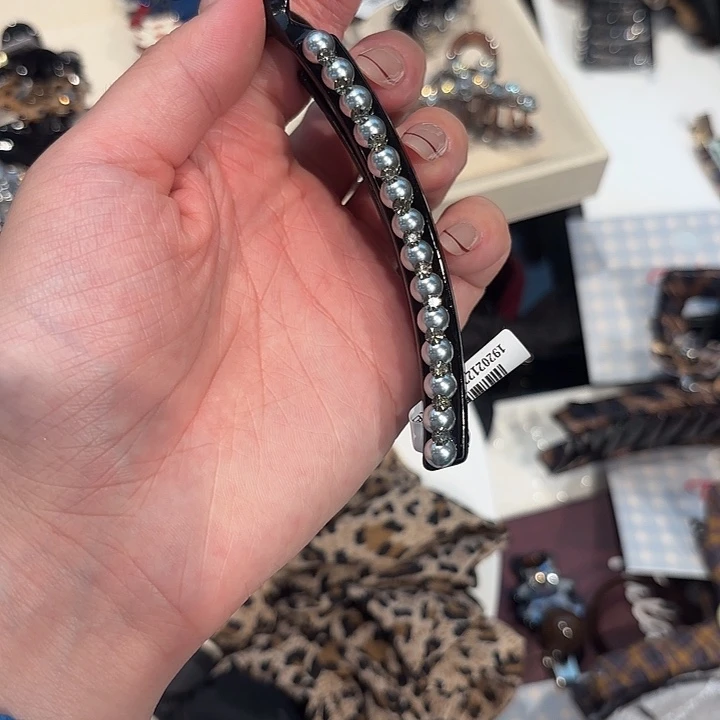 铁合金皮质灰色香蕉