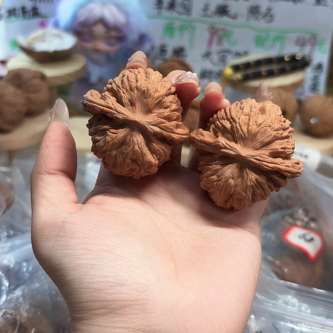 桃核吊坠华坤龙46尺