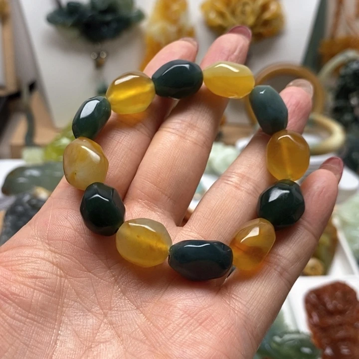 蛇纹石玉手串未镶嵌