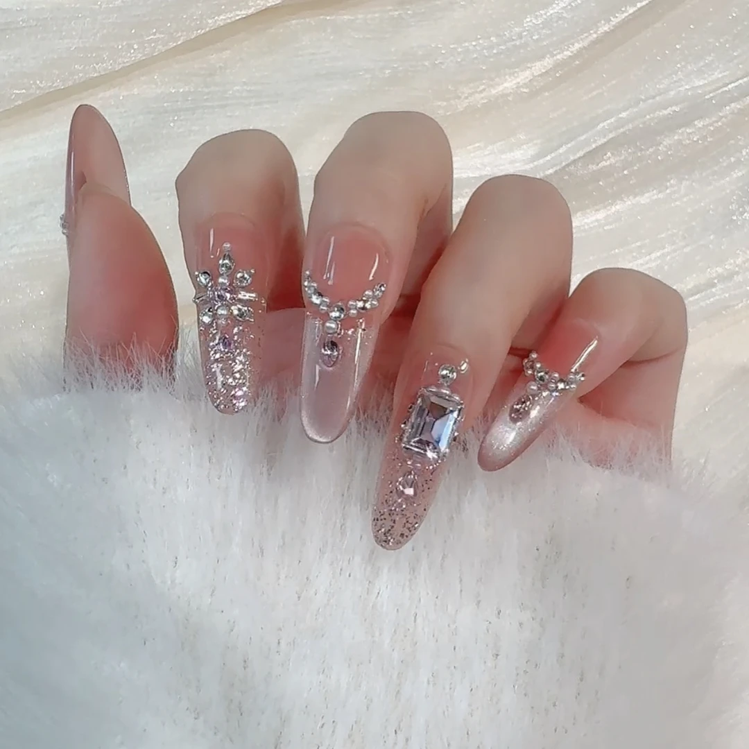 【爱洛莎】纯手工高定猫眼光疗立体钻爆闪满钻时尚清新穿戴美甲