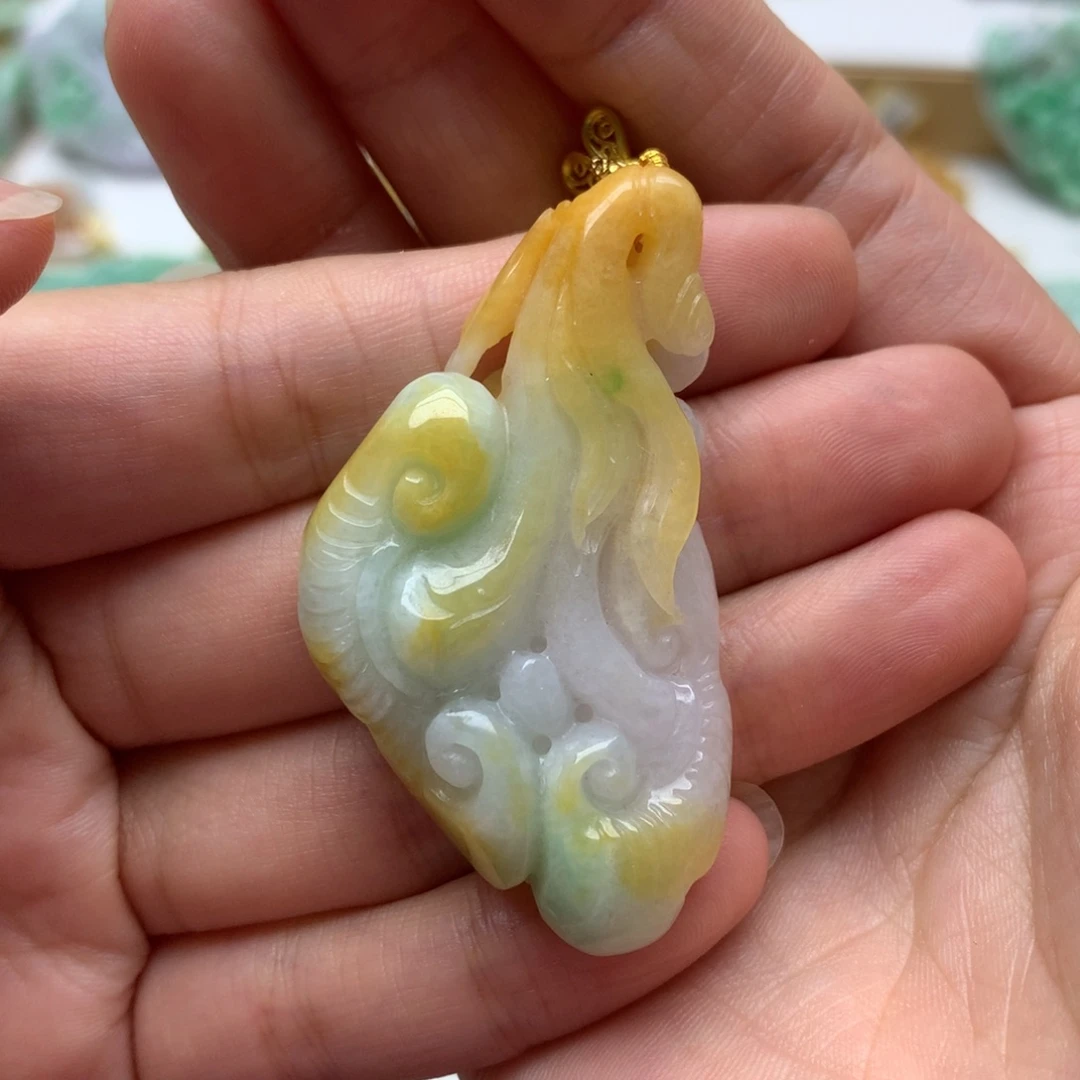 翡翠未镶嵌颈饰翡翠