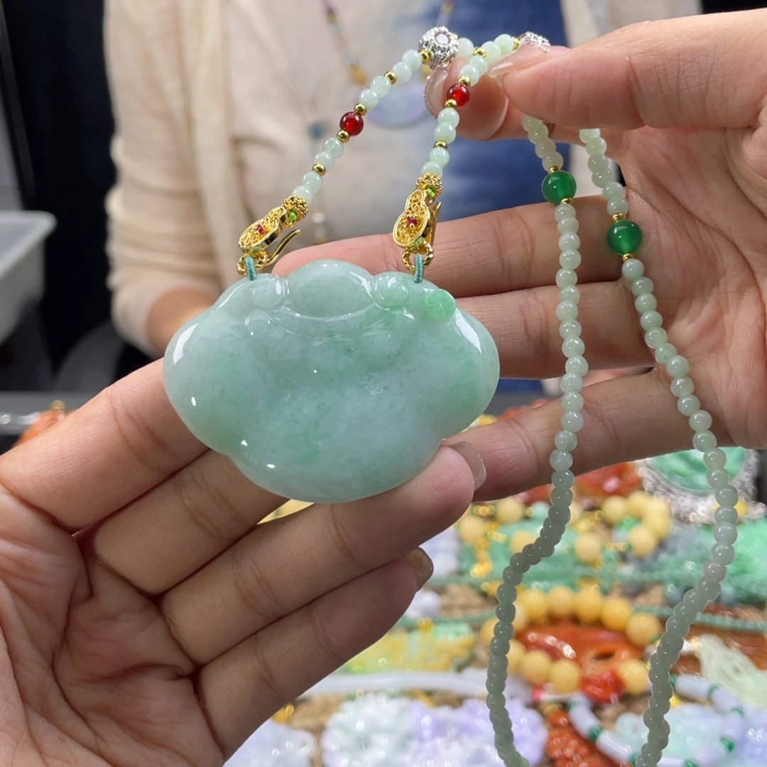 翡翠未镶嵌颈饰代编织