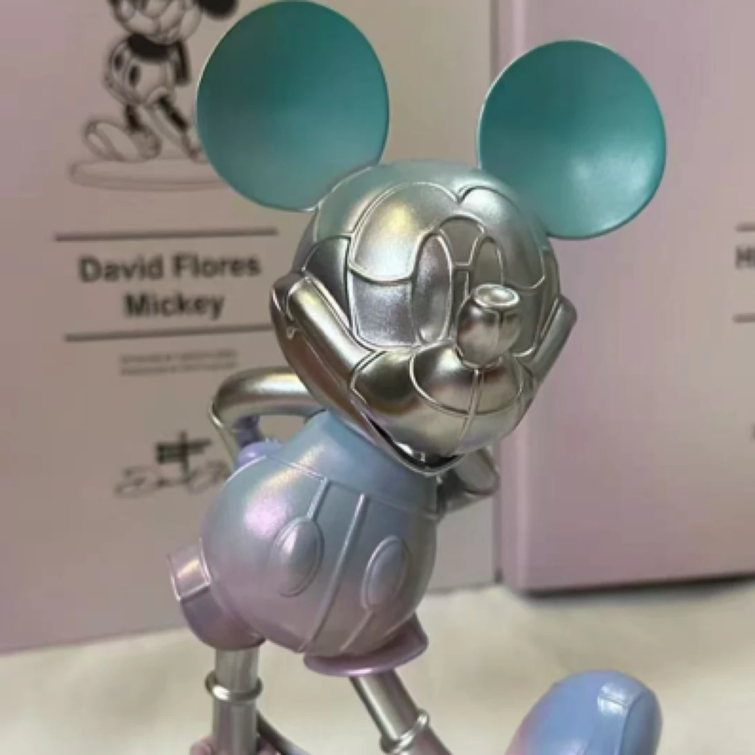 【山】艺术家米奇焕彩吊牌，无盒