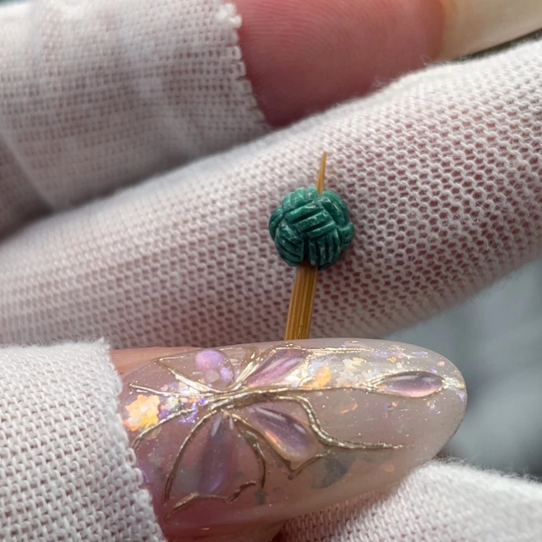 绿松石未镶嵌挂件