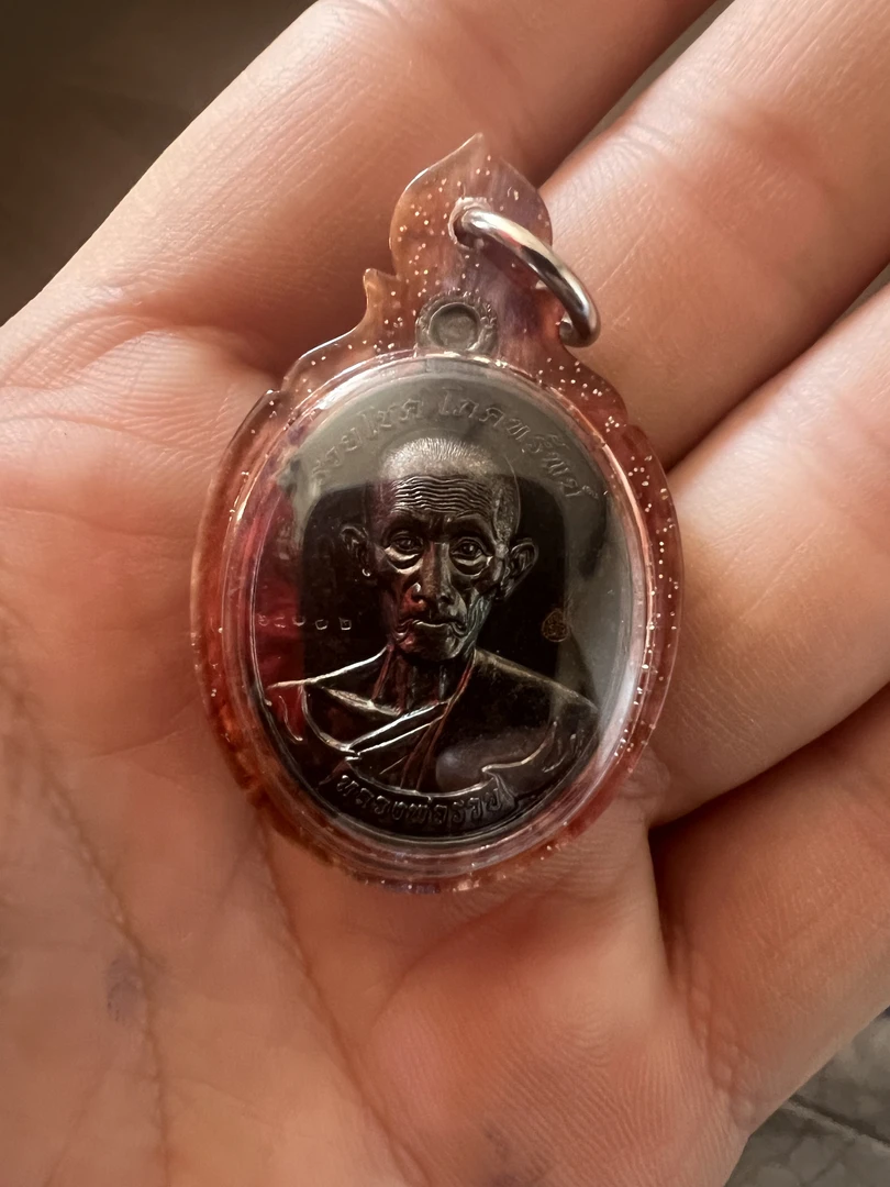 龙婆瑞自身有壳版本树脂壳2567无卡原产地有视频牌牌