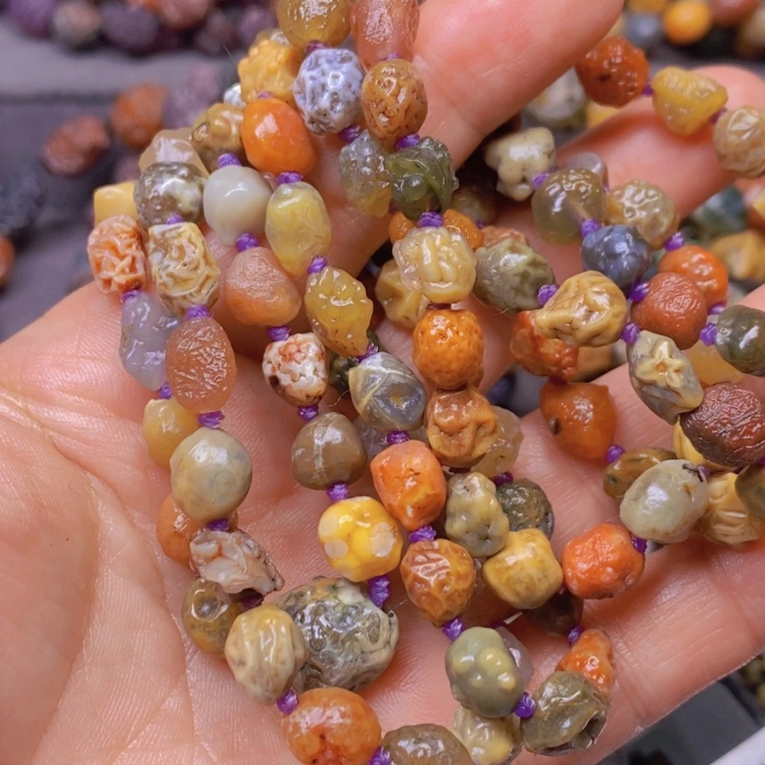 合金颈饰玛瑙/玉髓