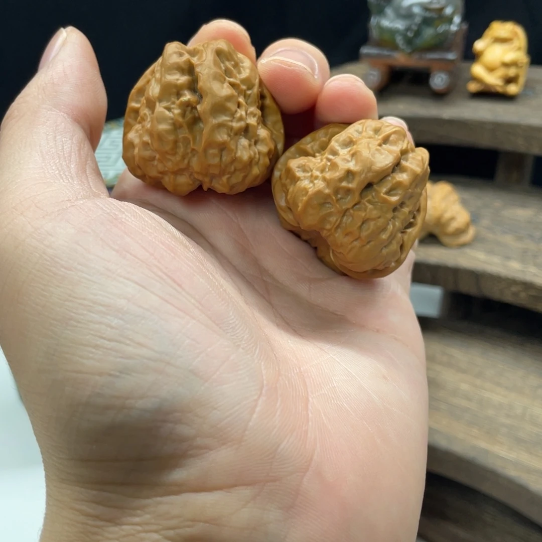 文玩核桃吊坠蛤蟆5170