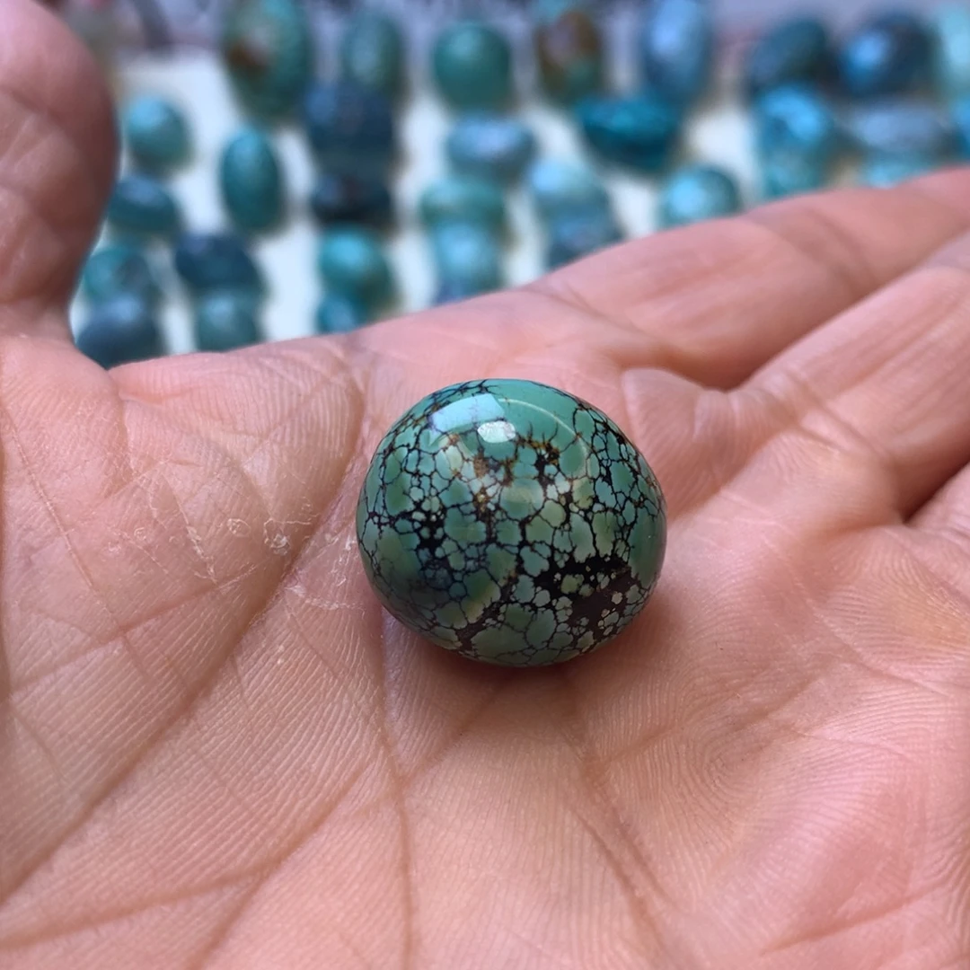 荣***厂绿松石未镶嵌珠宝奇石