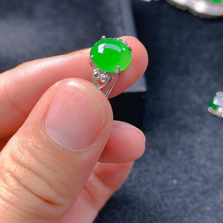 【闪购商品】翡翠银S925镶嵌颈饰翡翠