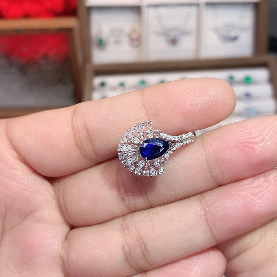 蓝宝石戒指18K金镶嵌1.53ct/七天无理由