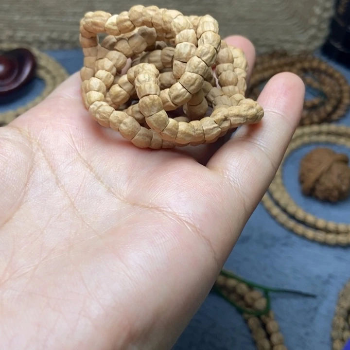 【闪购商品】吊坠柏香籽/百香籽