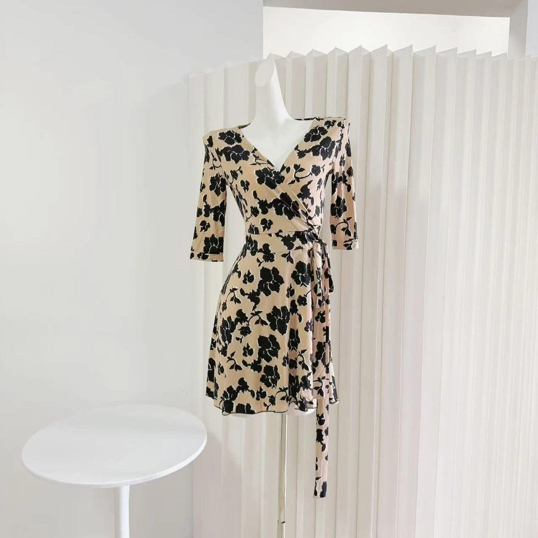 Fart Shop温柔大姐姐 夏季轻薄印花裹身裙复古一片式连衣裙女