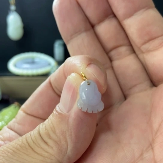 翡翠18K金镶嵌颈饰冰紫