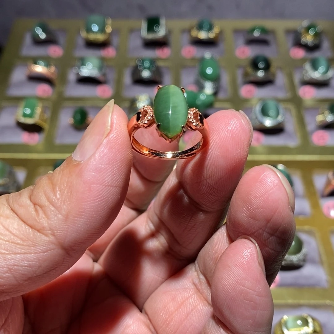 和田玉（碧玉）戒指未镶嵌